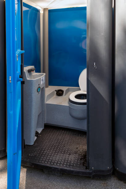 Best Portable toilet rental cost  in Hopkins, MN